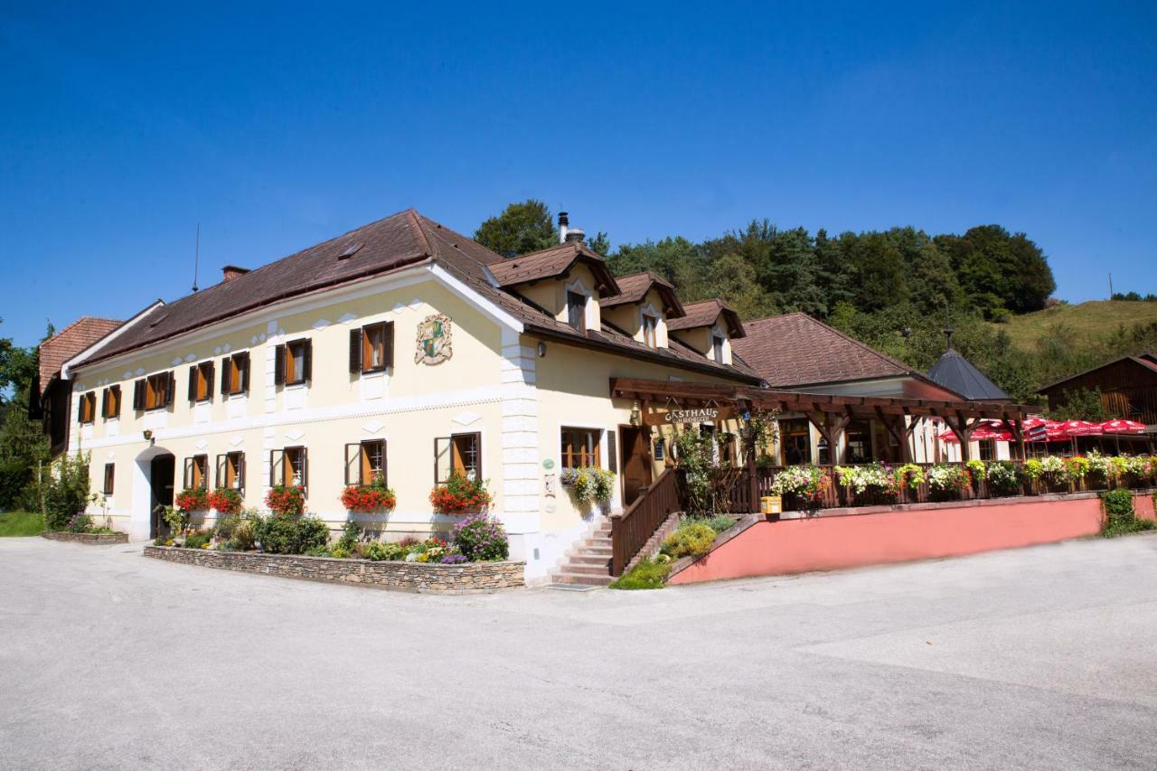Gaestezimmer Buchegger Krumbach  エクステリア 写真