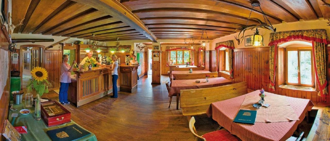 Gaestezimmer Buchegger Krumbach  エクステリア 写真