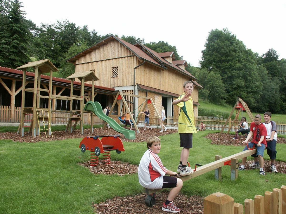 Gaestezimmer Buchegger Krumbach  エクステリア 写真