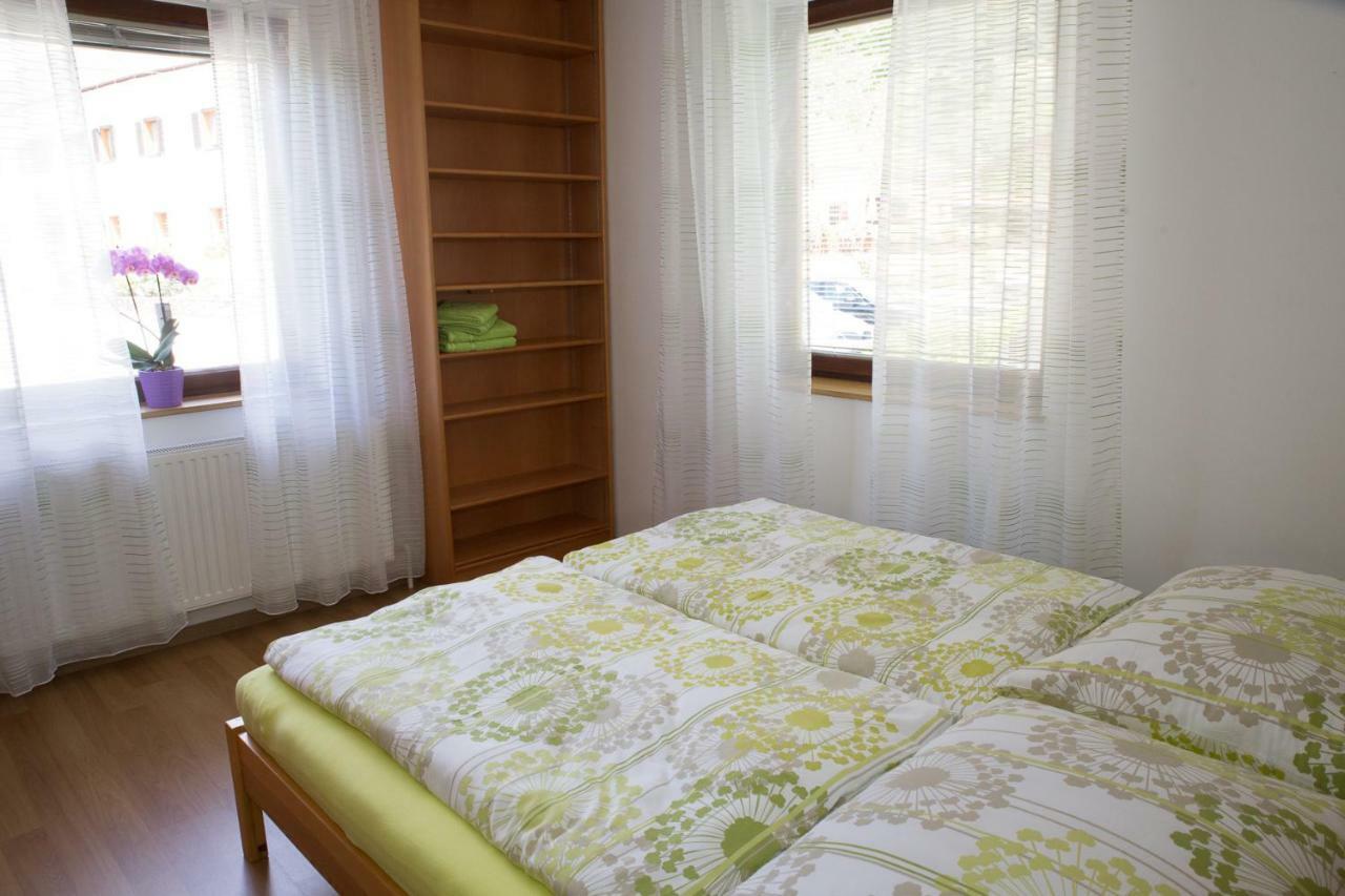 Gaestezimmer Buchegger Krumbach  エクステリア 写真